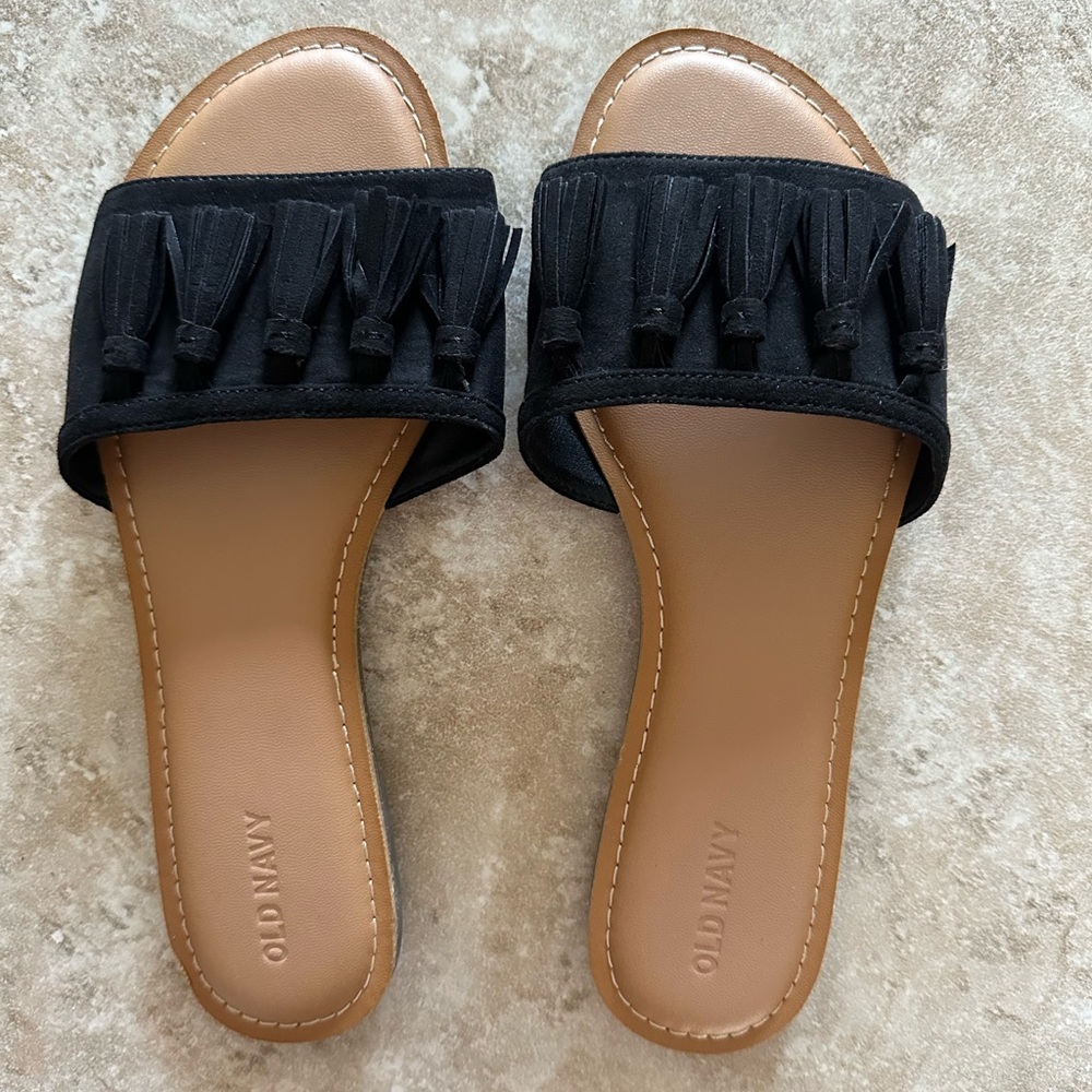 NWOT Old Navy Women’s Slide Sandals